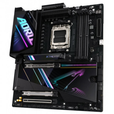 Gigabyte X870 AORUS XTREME AI TOP