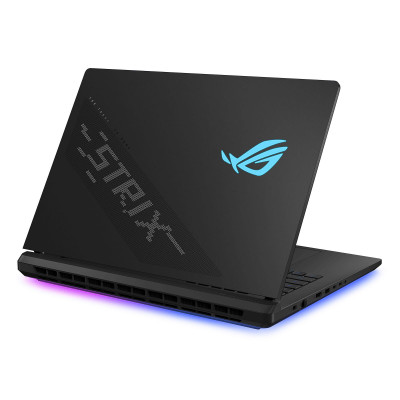 ASUS ROG STRIX G835LX-SA168W